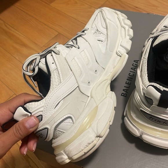 🖤Balenciaga Track Sneakers - Picture 5 of 10